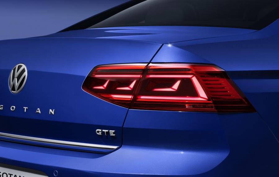 Детали экстерьера Volkswagen Magotan GTE (B8L) 2019 года  (фото 11 из 12)